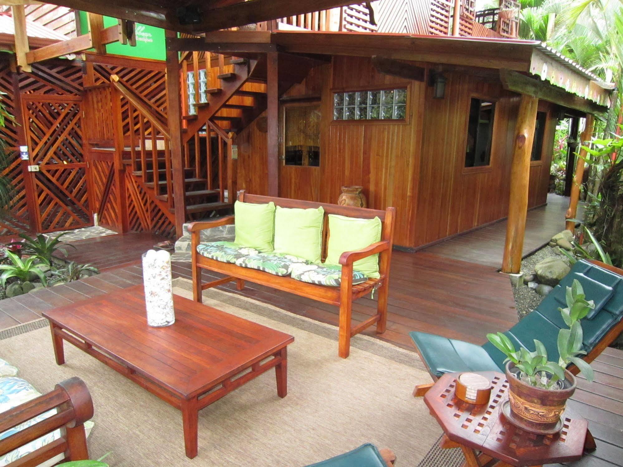 Physis Caribbean Bed & Breakfast Puerto Viejo de Talamanca Exterior foto