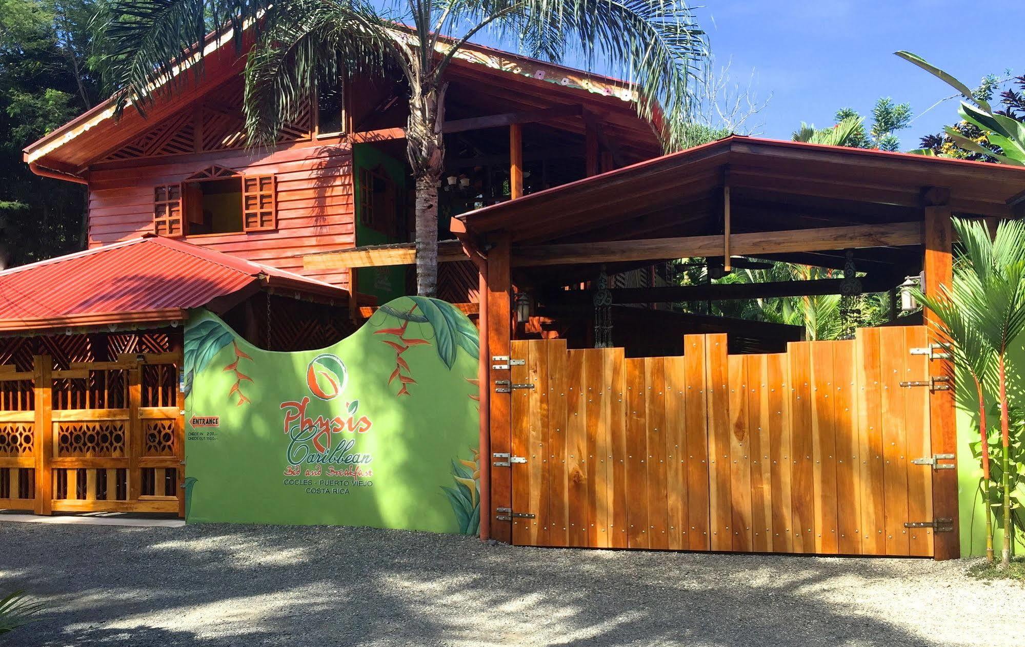 Physis Caribbean Bed & Breakfast Puerto Viejo de Talamanca Exterior foto